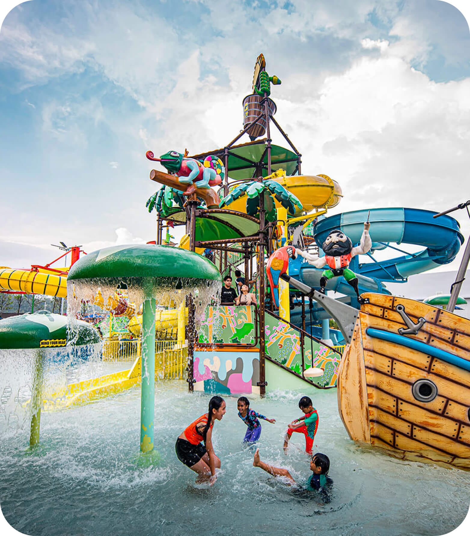 Big Bucket Splash